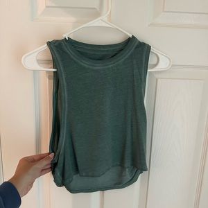 Lululemon Muscle Crop top
